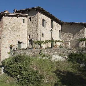 Farm stay Tenuta Folesano Wine Estate 13th Century, Marzabotto